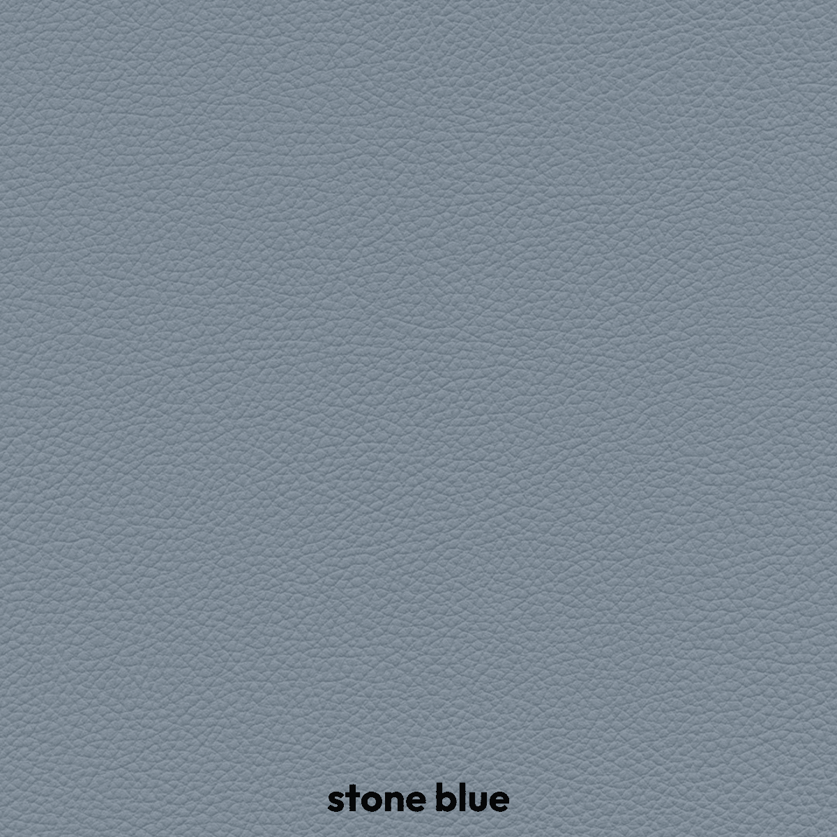 Das Bild zeigt eine Nahaufnahme des Stoffes der hejdeck Matti Badewannenabdeckung in einem blauen Farbton. Die Struktur des Materials ist deutlich erkennbar und betont die hochwertige Verarbeitung und das elegante Design der Badewannenabdeckung.